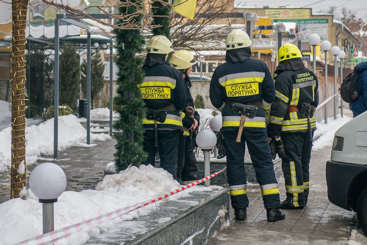 Всех посетителей и администрацию эвакуировали