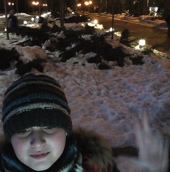 Чтобы мама видела, что шапка на месте