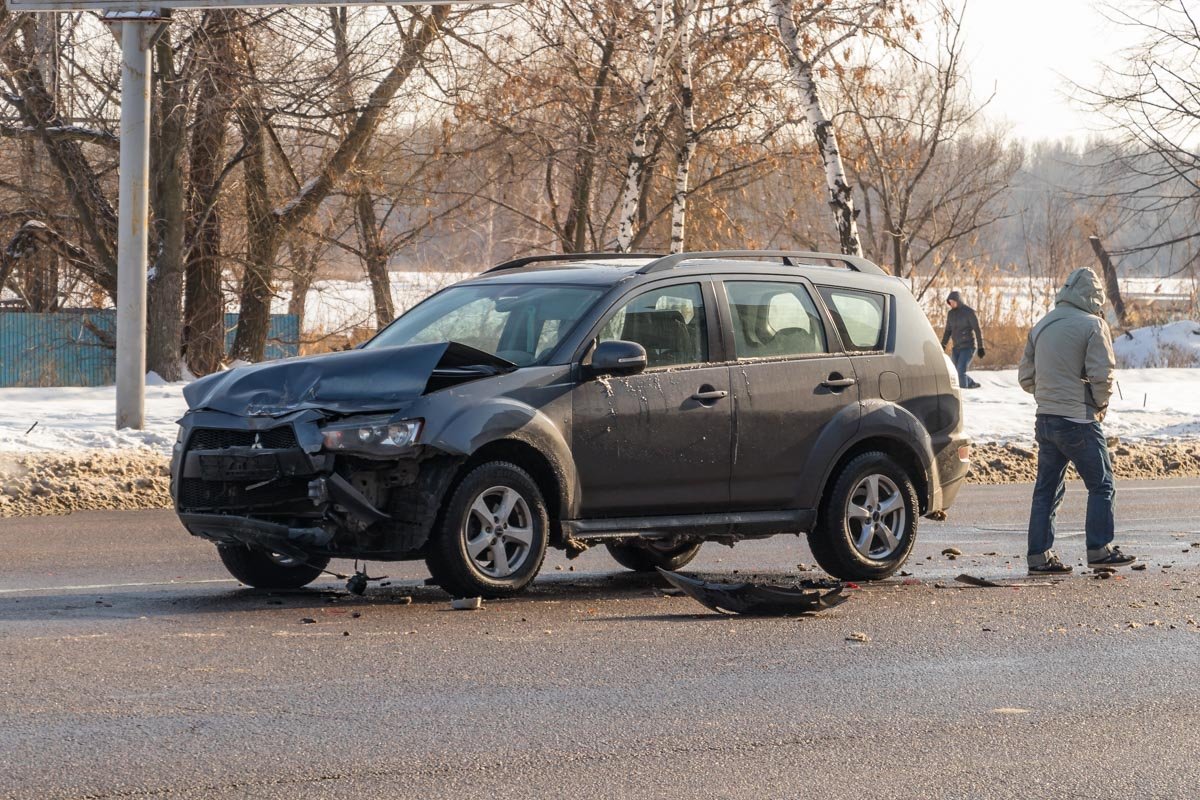 В Daewoo Lanos въехал Mitsubishi на больший скорости В Daewoo Lanos въехал Mitsubishi на больший скорости