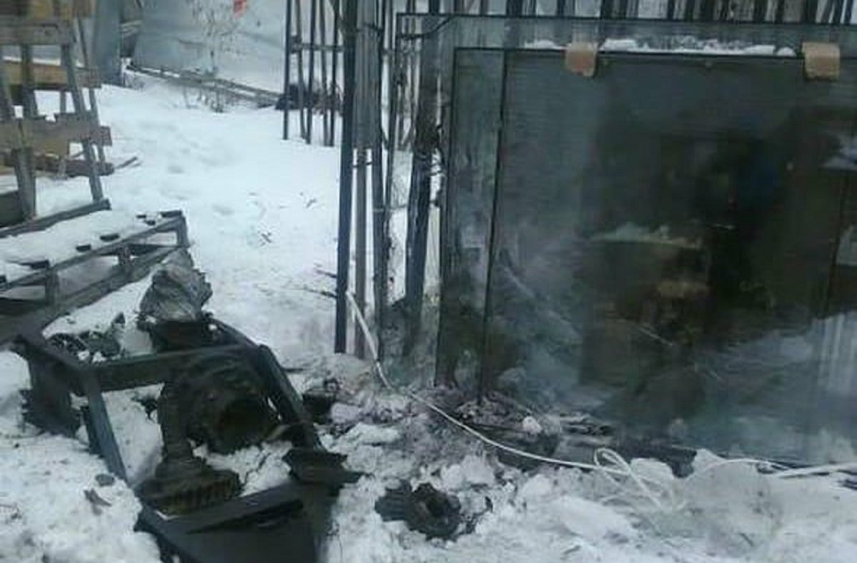 На место происшествия вызвали спасателей На место происшествия вызвали спасателей