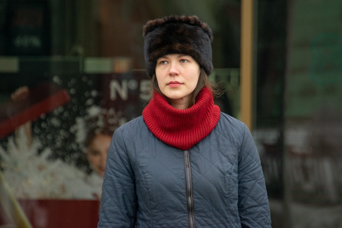 И шапку... И шапку...