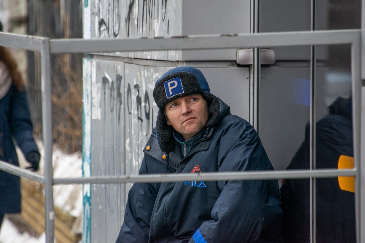 Когда кто-то парконулся на тротуаре Когда кто-то парконулся на тротуаре