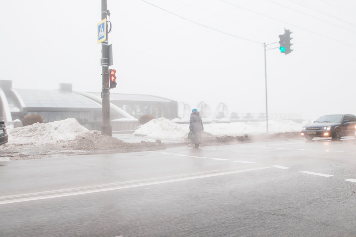 В такую погоду практически у всех жителей города плохое настроение