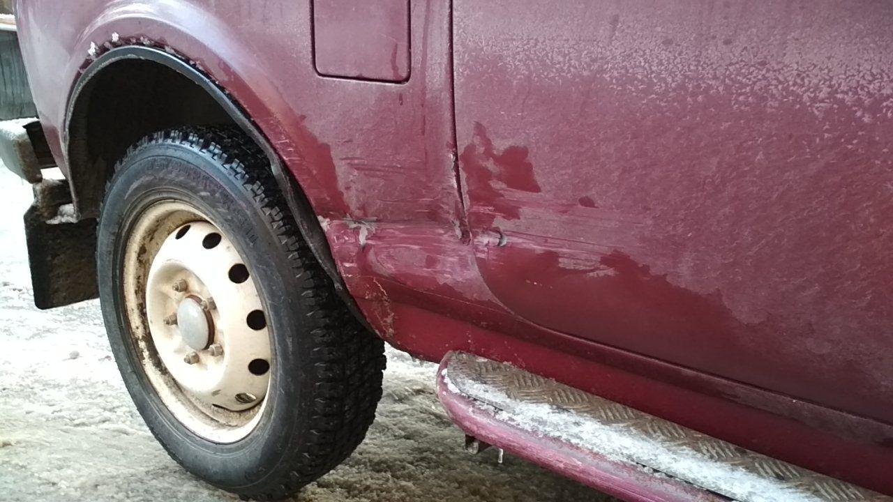 Автомобили повреждены Автомобили повреждены