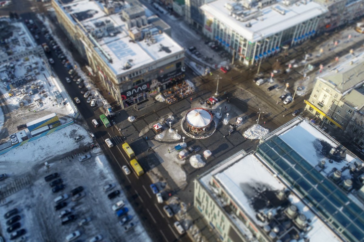 Всегда суетливая Европейская площадь Всегда суетливая Европейская площадь