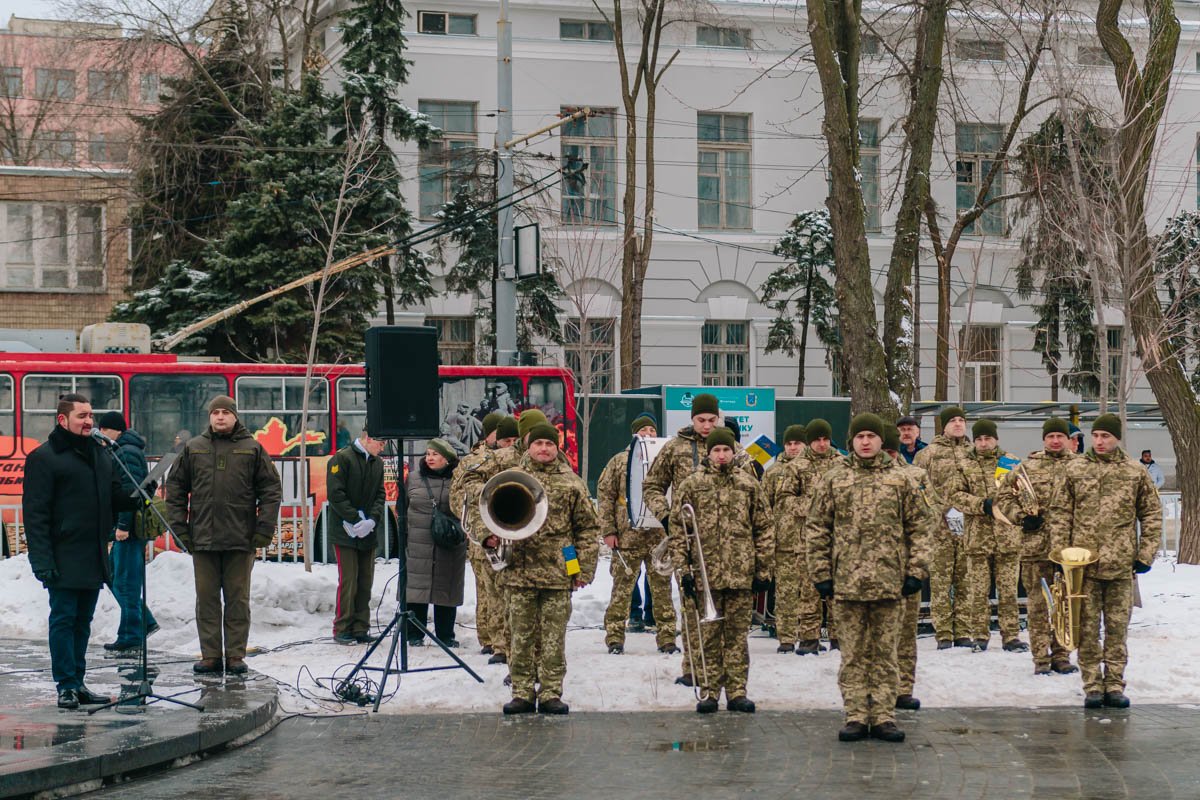 На мероприятии играл военный оркестр На мероприятии играл военный оркестр