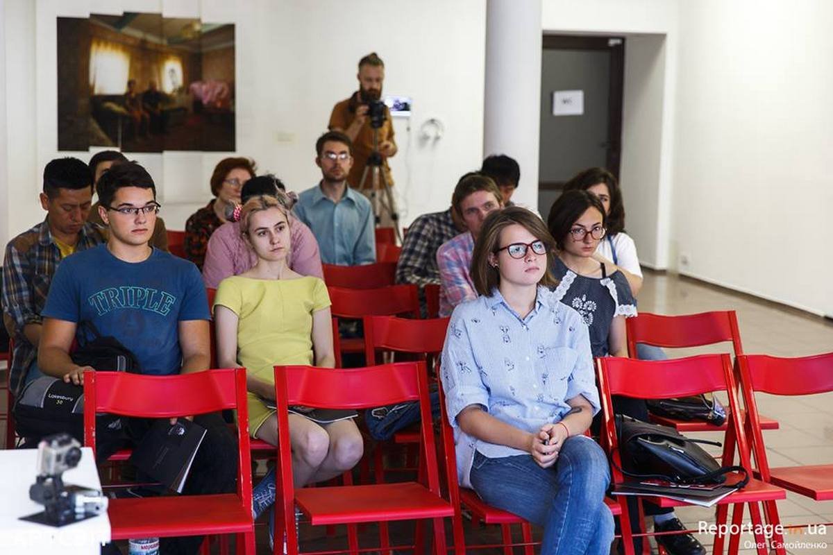 Лекция в галерее 