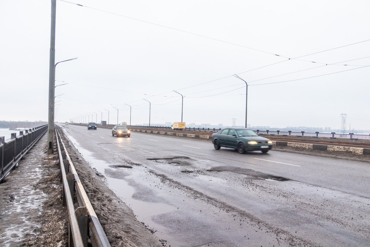 Тоже слышишь, как маленький человечек внутри тебя кричит: «Зрада!»? Тоже слышишь, как маленький человечек внутри тебя кричит: «Зрада!»?