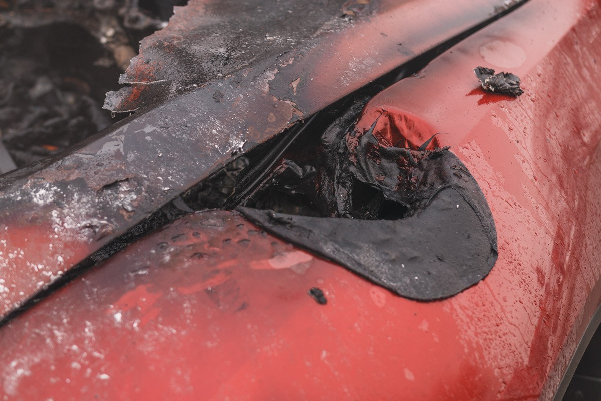 В течение пары минут спасателям удалось окончательно ликвидировать возгорание