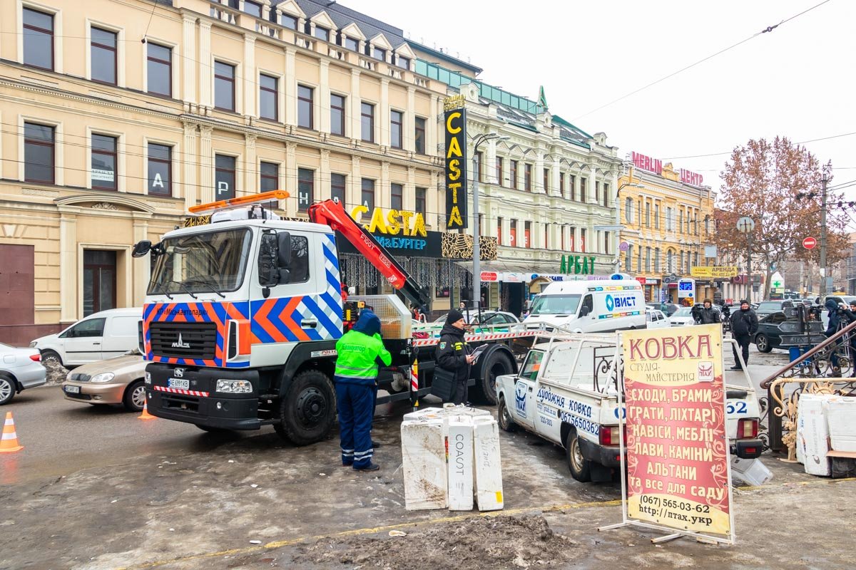В городе заработала инспекция по контролю за парковкой