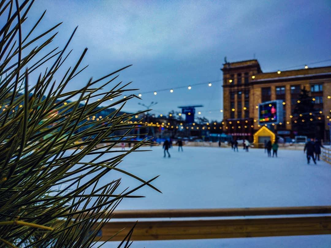 Не упустите шанс покататься на коньках. Фото: dana161 Не упустите шанс покататься на коньках. Фото: dana161