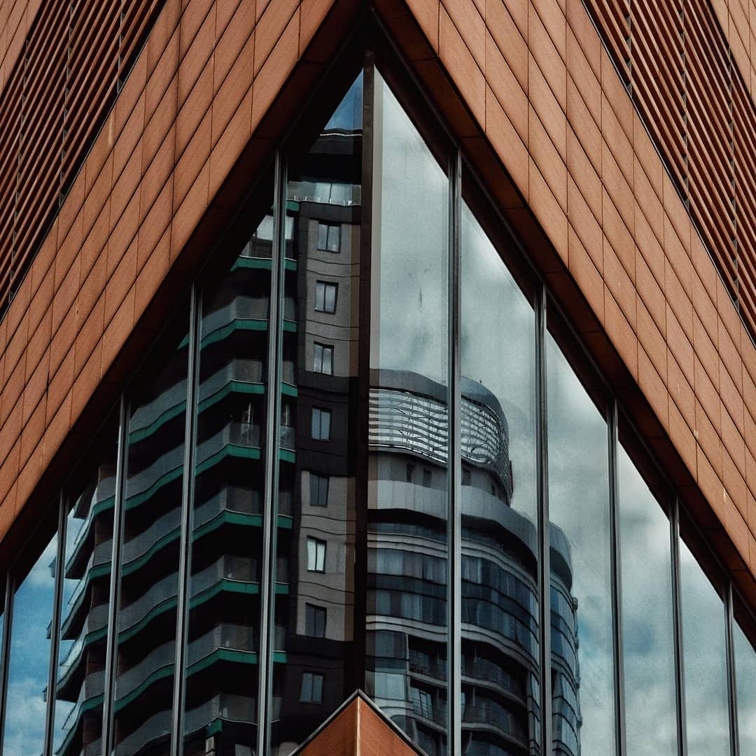 В отражениях. Фото: ruda.cr В отражениях. Фото: ruda.cr