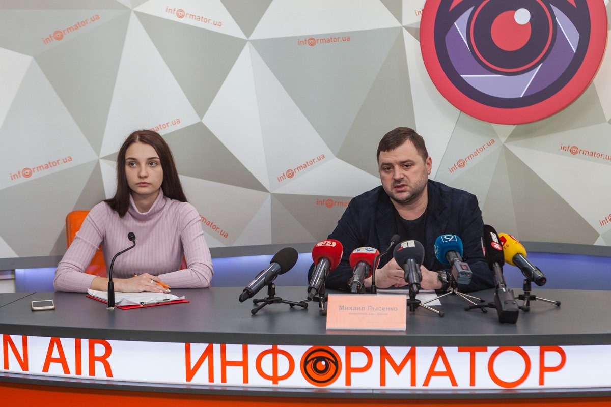 Заммэра Михаил Лысенко рассказал о состоянии дорог Заммэра Михаил Лысенко рассказал о состоянии дорог