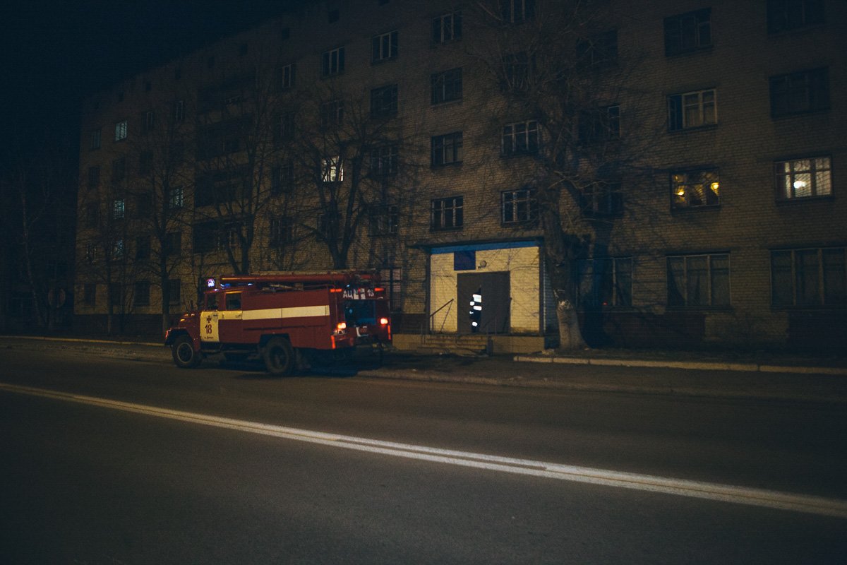 Локализовать очаг возгорания и полностью потушить пожар удалось в течение часа Локализовать очаг возгорания и полностью потушить пожар удалось в течение часа