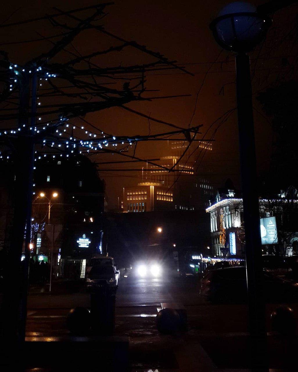 Возможности ночи смешивать краски безграничны. Фото: ramis.gasimov