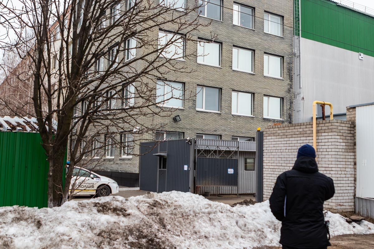 На Березинской, 80 находятся складские помещения нескольких предприятий На Березинской, 80 находятся складские помещения нескольких предприятий