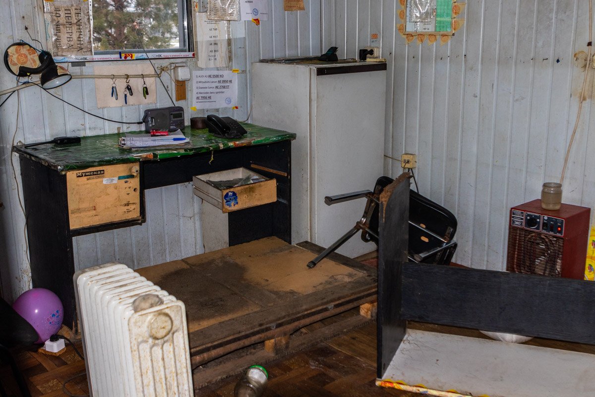 Словесная перепалка переросла в драку, после которой один из них резко ушел Словесная перепалка переросла в драку, после которой один из них резко ушел