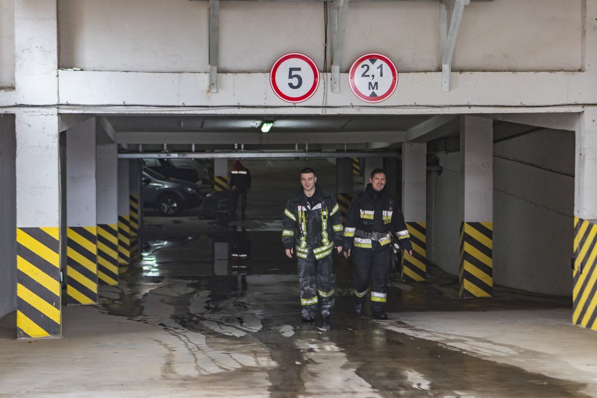 Быстро справились с задачей Быстро справились с задачей