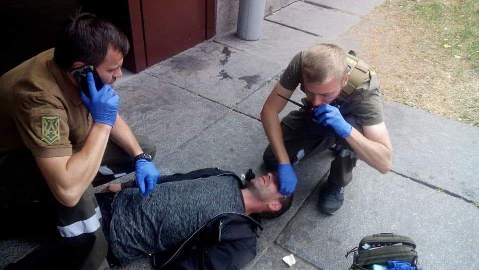 Не стесняйтесь оказывать помощь Не стесняйтесь оказывать помощь