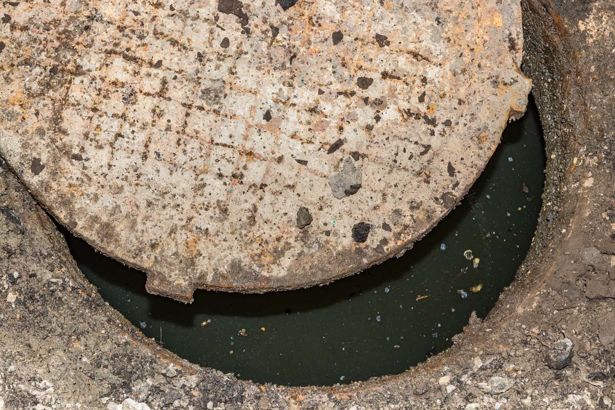 Ближайший люк