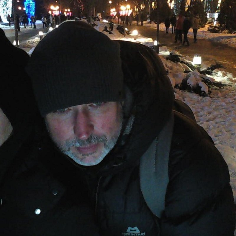 Загадочный мужчина 