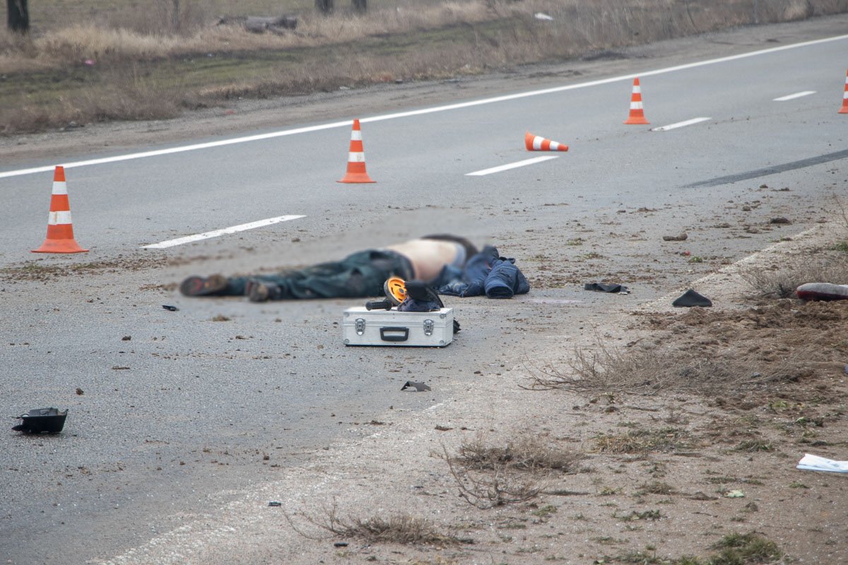 Авария унесла жизни двух мужчин - водителя и пассажира автомобиля Opel