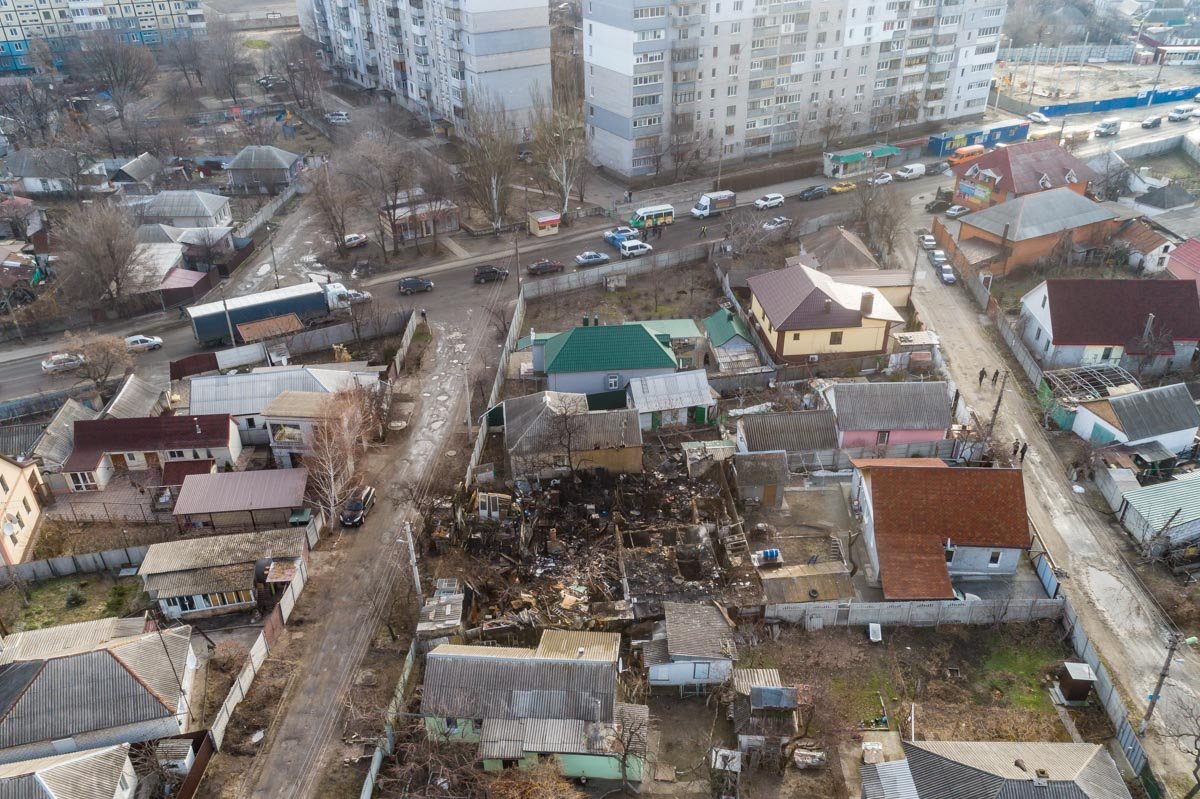 Во время пожара в доме взорвался газовый баллон Во время пожара в доме взорвался газовый баллон