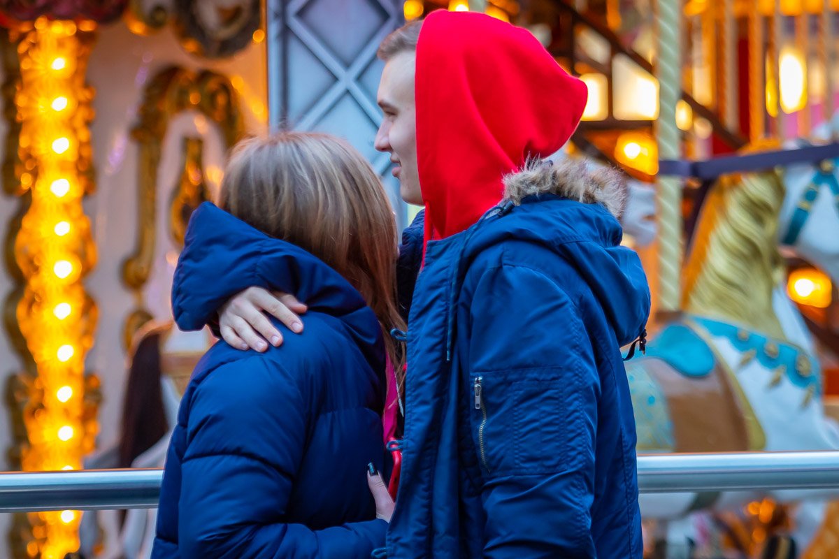 Обнимайте любимых людей без особых на то причин