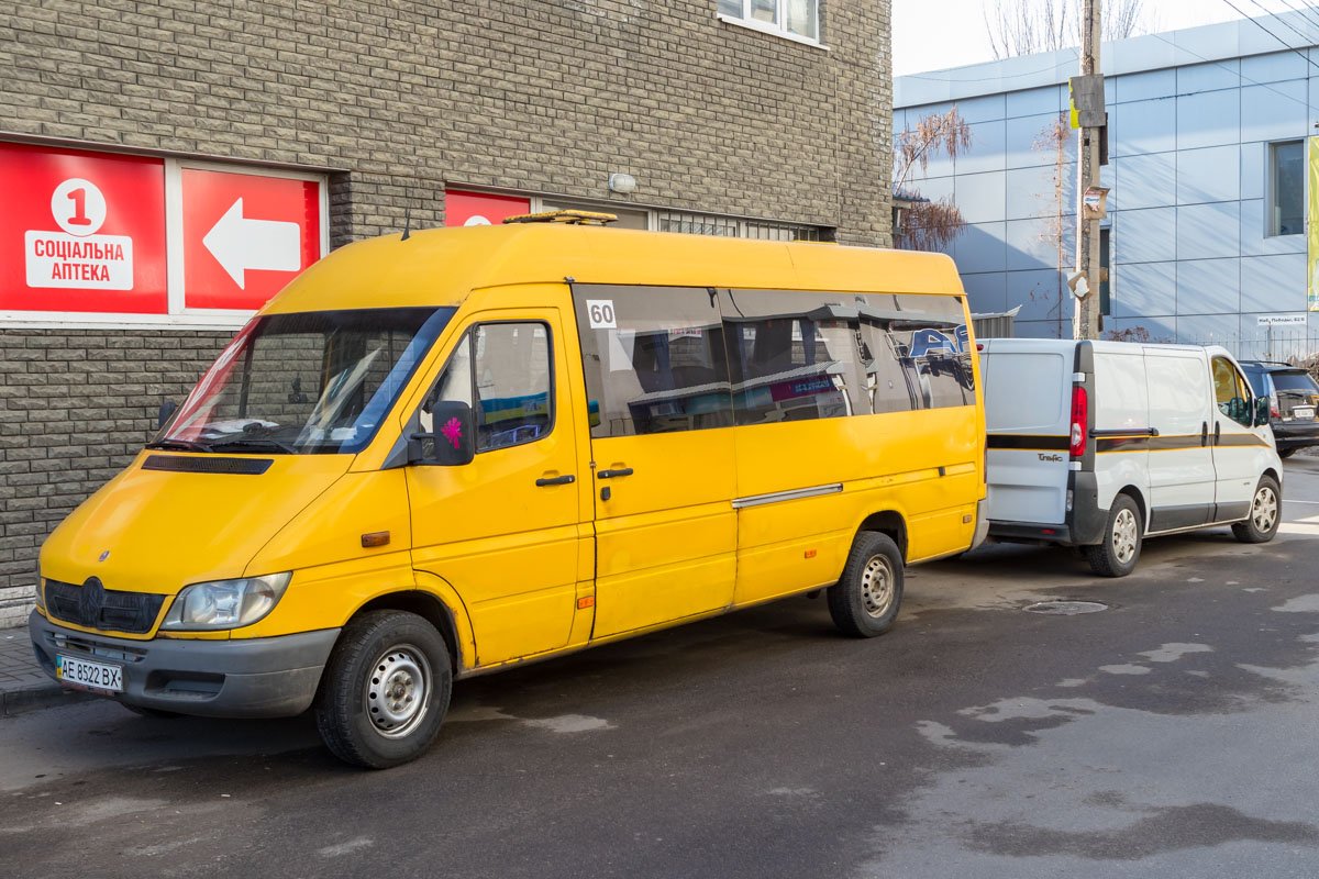 Мужчина умер в маршрутке Мужчина умер в маршрутке