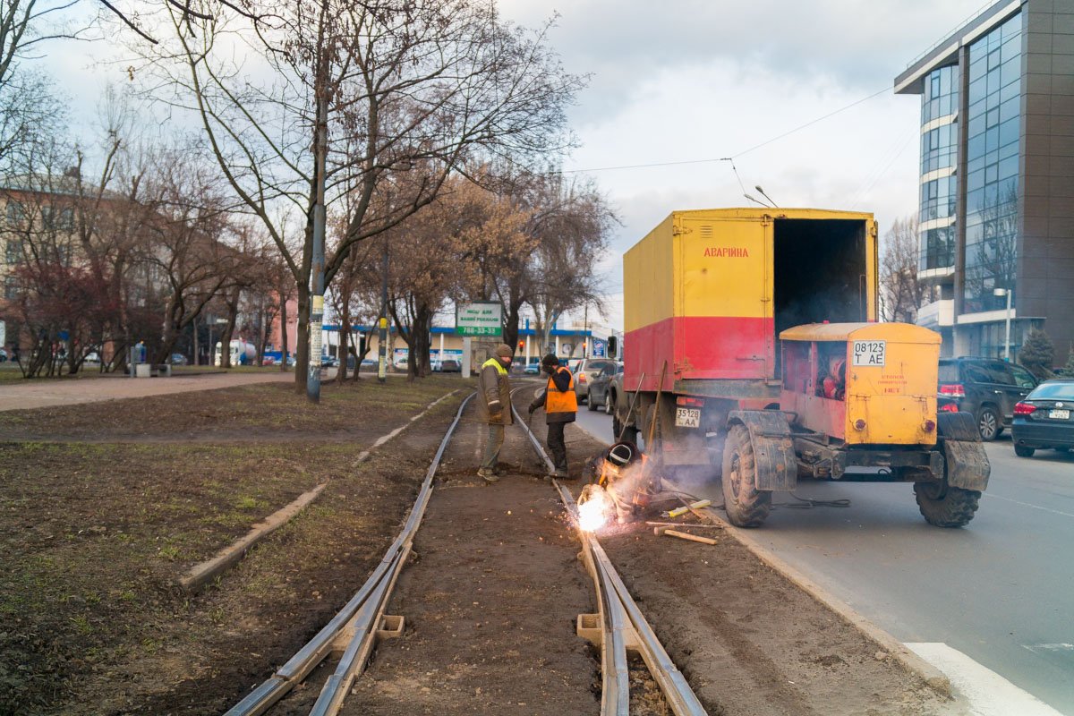 На путях произошла авария На путях произошла авария