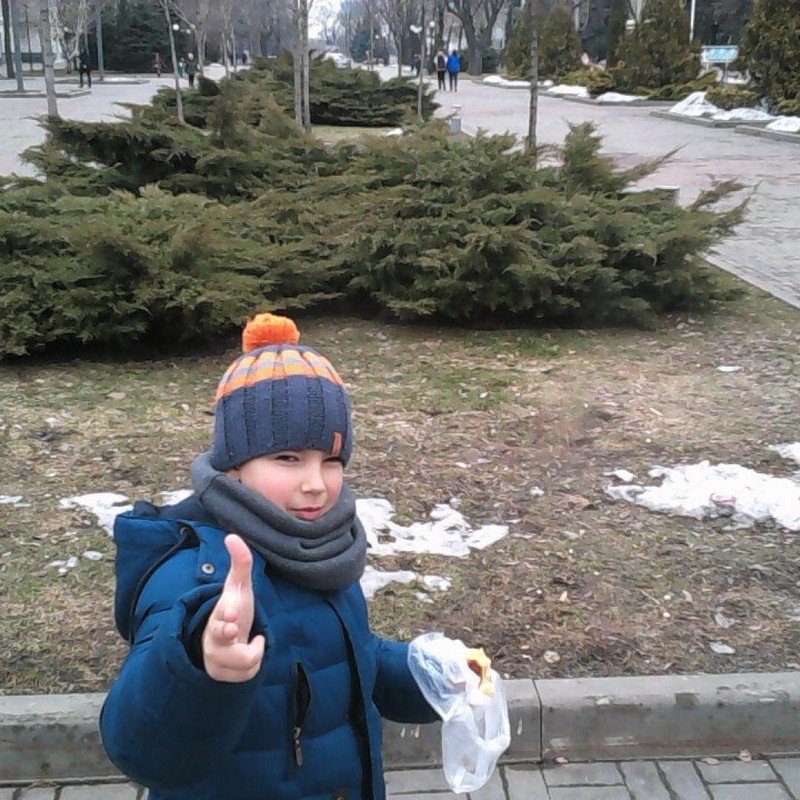 Этот ребенок однозначно заслуживает аплодисментов Этот ребенок однозначно заслуживает аплодисментов