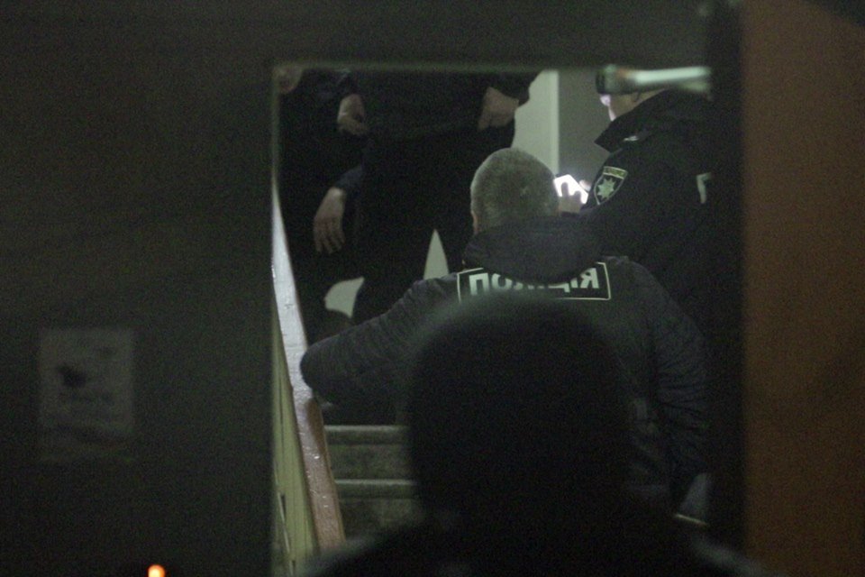 Мужчина угрожал расстрелять всех правоохранителей