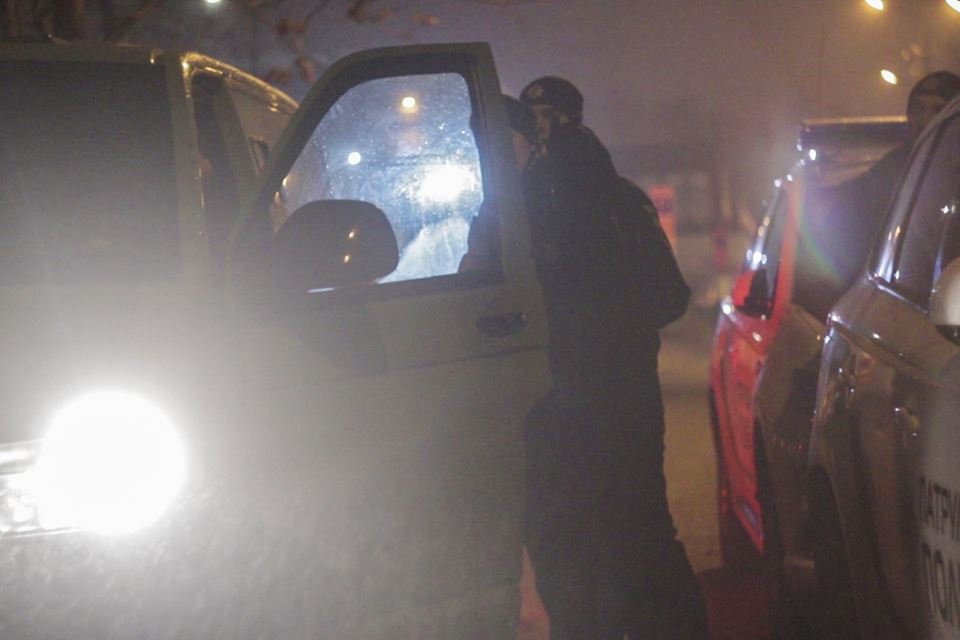 Благодаря слаженным действиям правоохранителей, мужчин удалось задержать