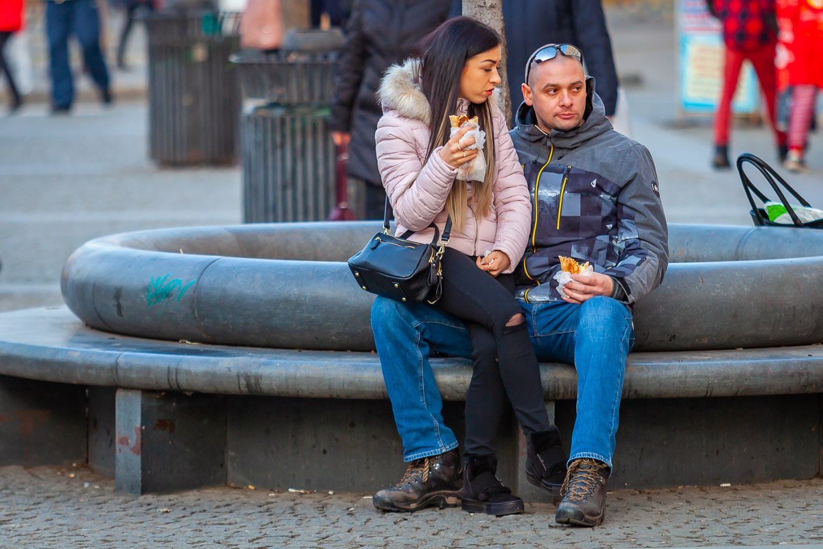 Love is... кушать шаурму ВМЕСТЕ Love is... кушать шаурму ВМЕСТЕ