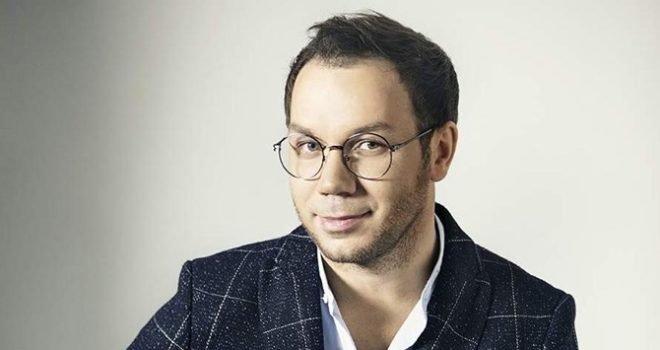 Известный украинский модельер Андре Тан