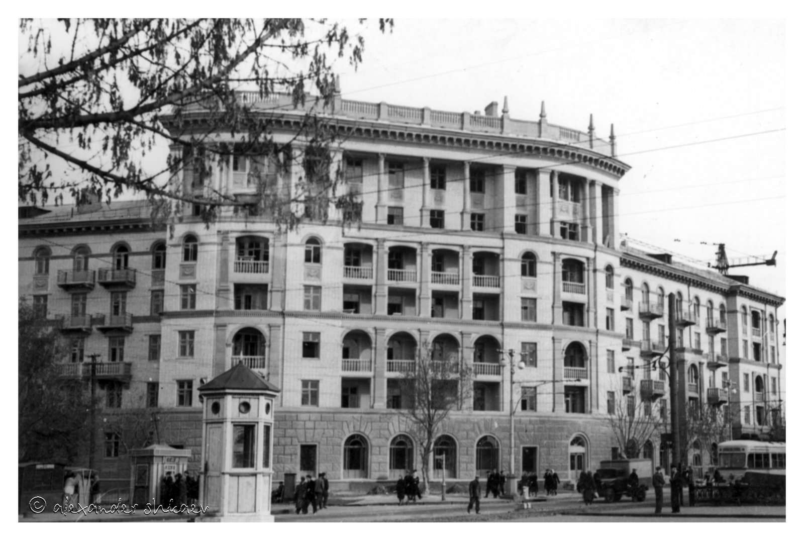 Здание на Столярова тогда