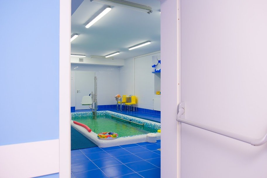 Бассейн для реабилитации малышей Бассейн для реабилитации малышей