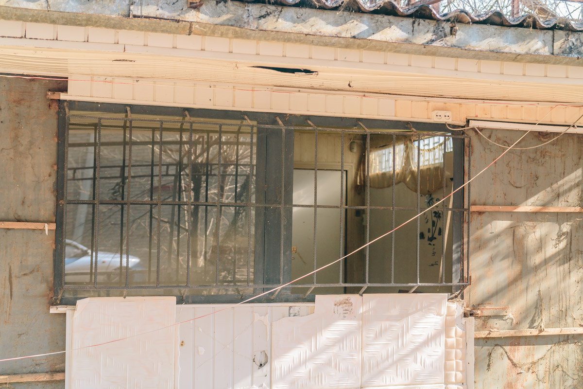 Владельцев киоска на месте не было, как и клиентуры Владельцев киоска на месте не было, как и клиентуры