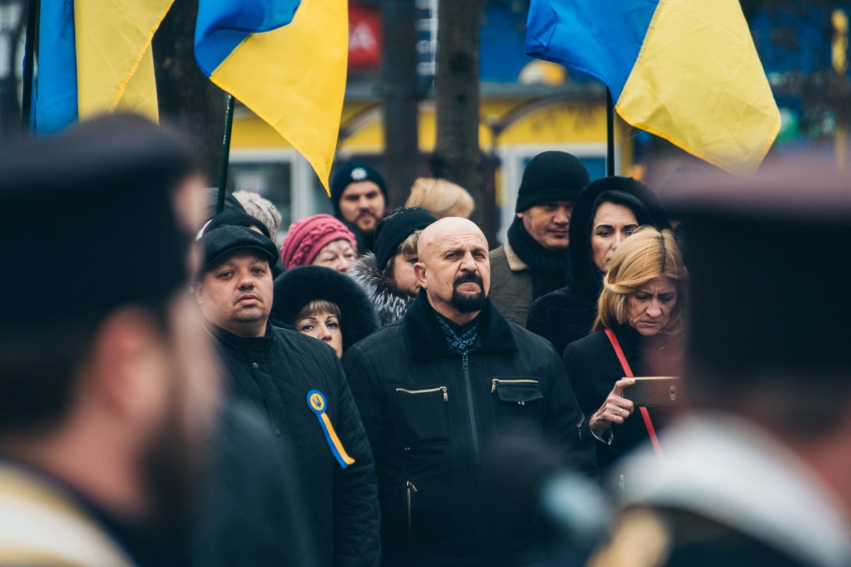 20 февраля жители всей станы чтят память людей, погибших во время Революции Достоинства