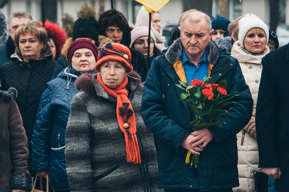 Жители Днепра также вспоминали трагические события пятилетней давности