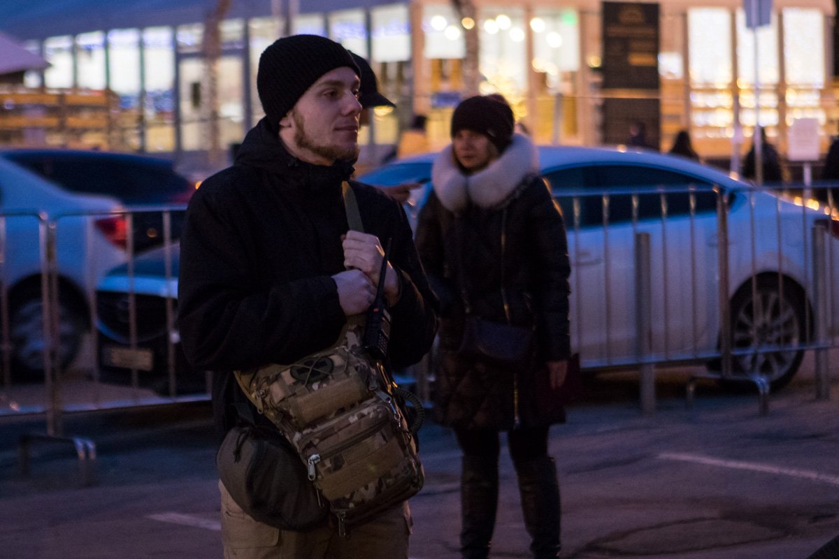 Волонтеры "Медицинского корпуса" внимательно следили за обстановкой и душевным состоянием присутствующих Волонтеры "Медицинского корпуса" внимательно следили за обстановкой и душевным состоянием присутствующих