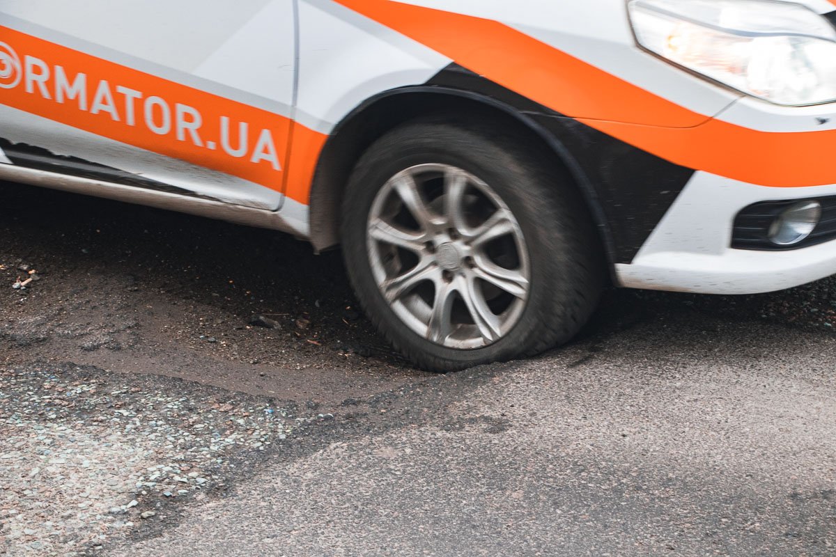 По таким дорогам лучше ехать спокойно