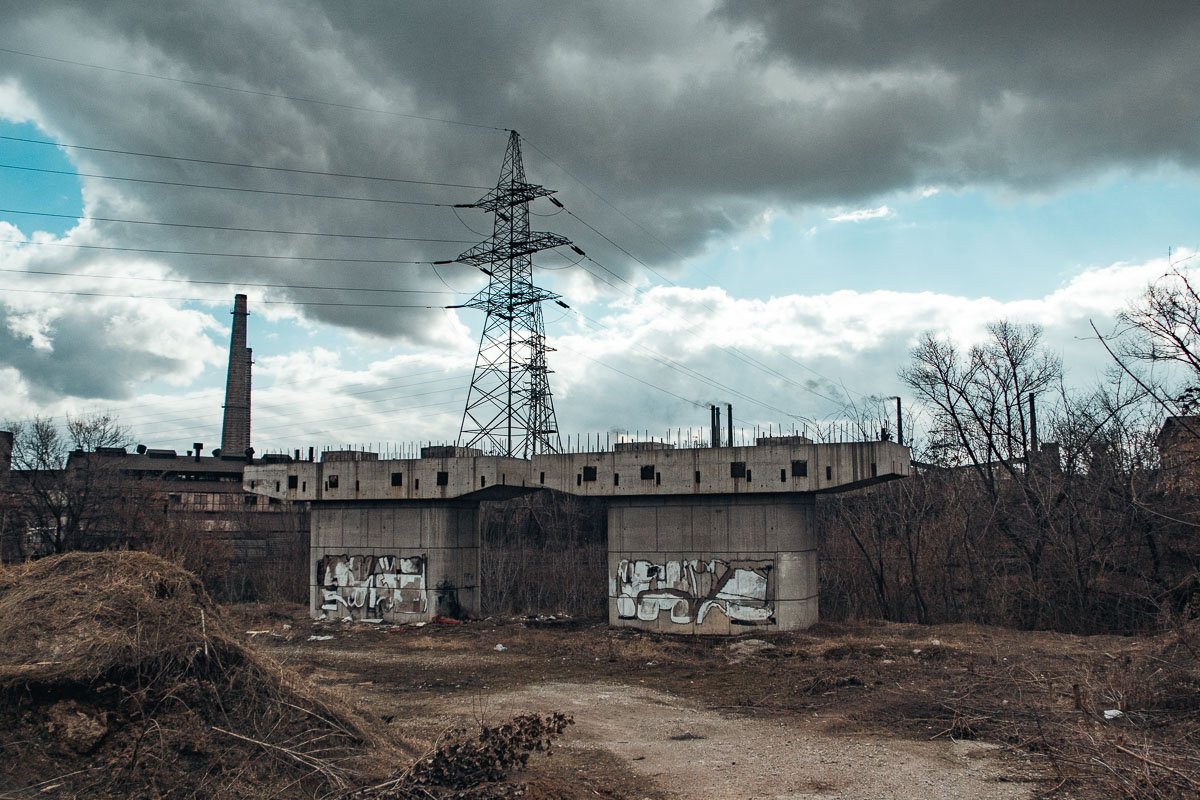 Если бы депрессии воздвигли памятник, он мог бы выглядеть так