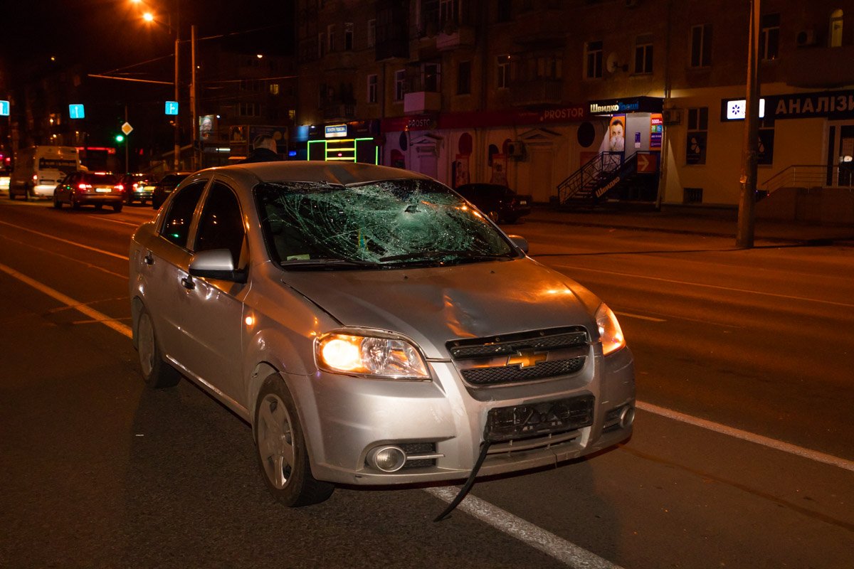 На Слобожанском проспекте сбили пешехода На Слобожанском проспекте сбили пешехода