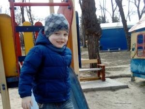 Ребенку нужен курс АВА-терапии