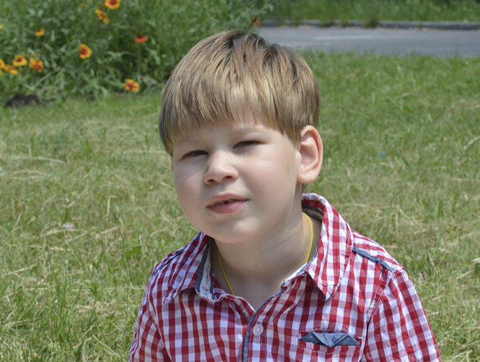 Мальчику нужен курс реабилитации в Трускавеце