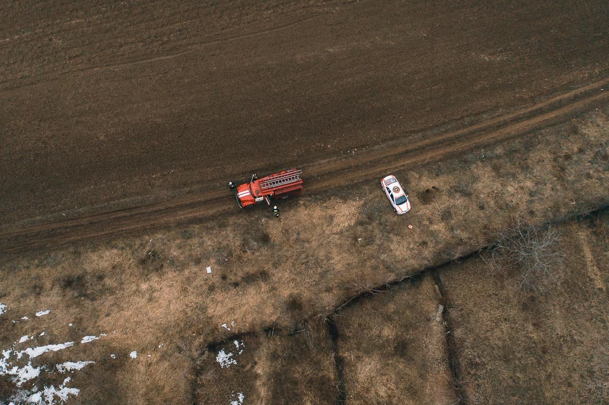 Чтобы не дать огню распространиться на место направили бригаду 1-й пожарно-спасательной части