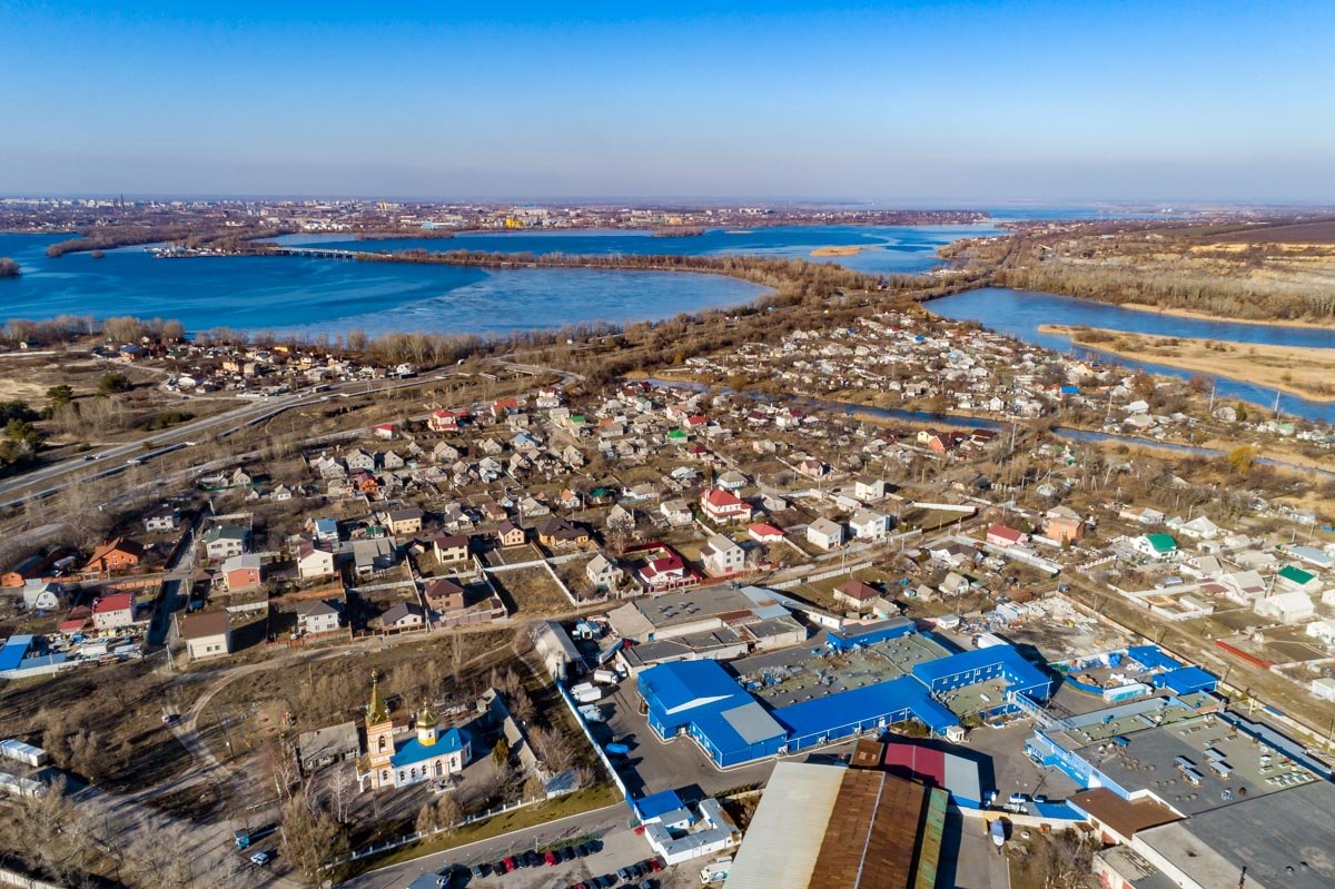 Статус Приднепровска претерпевал множество изменений