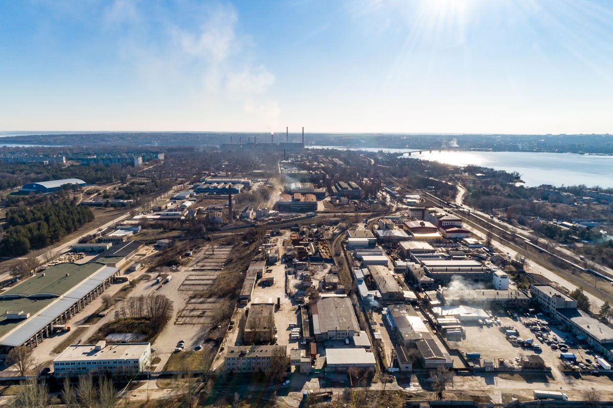 С 1977 года стал жилмассивом Самарского района Днепра