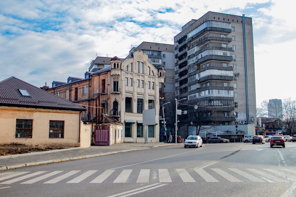 Здание на улице Михаила Грушевского, 4, - это последний пример архитектуры модерна в Днепре Здание на улице Михаила Грушевского, 4, - это последний пример архитектуры модерна в Днепре